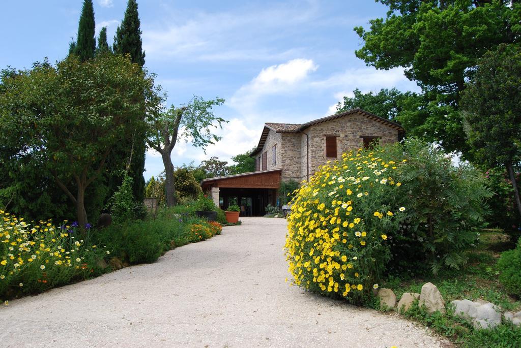 Casale Il Cerqueto Bed & Breakfast San Severino Marche Exterior photo